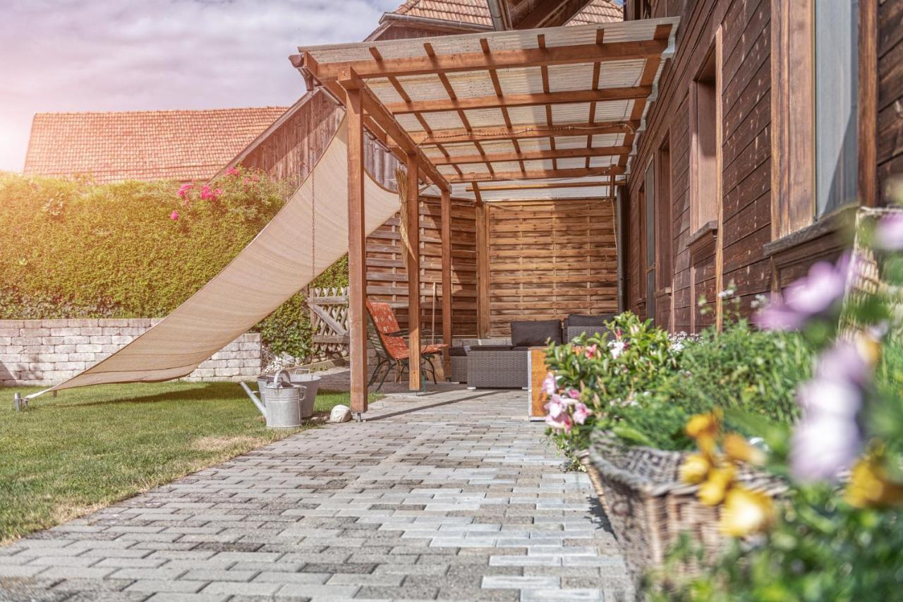 Bnb Deheimelig Huttwil Exterior photo