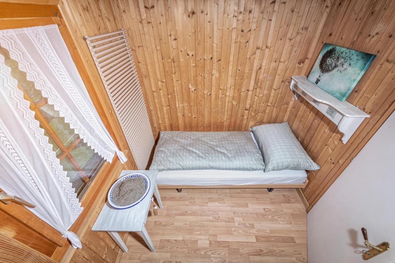 Bnb Deheimelig Huttwil Exterior photo